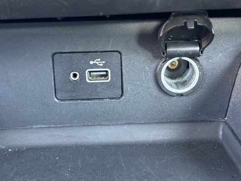 Used 2023 Nissan Altima 2.5 S FWD image 23