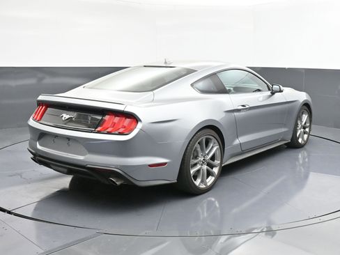 Used 2022 Ford Mustang Premium w/ Equipment Group 201A image 8