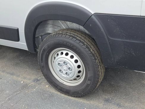 New 2026 RAM ProMaster 2500 w/ Safety Group FWD image 8