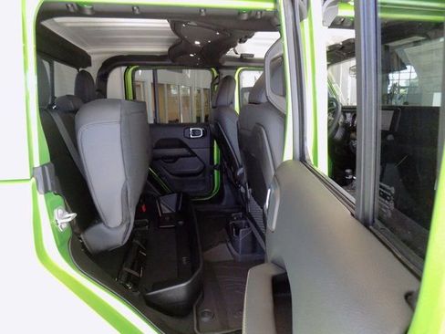 New 2026 Jeep Gladiator Sport image 27