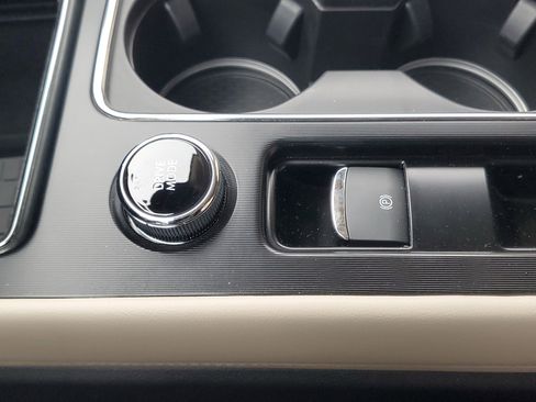 New 2026 Lincoln Corsair Grand Touring image 24