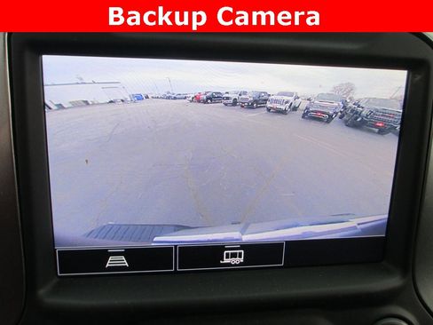 Used 2021 Chevrolet Silverado 1500 LT Trail Boss w/ Convenience Package II image 15