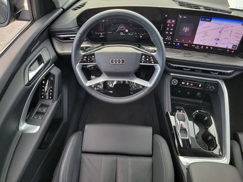 Certified 2025 Audi Q5 Premium w/ Premium Plus AWD/4WD image 22