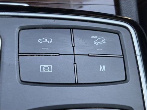 Used 2019 Mercedes-Benz GLS 450 4MATIC image 22