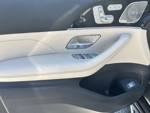 Certified 2020 Mercedes-Benz GLS 450 4MATIC image 11