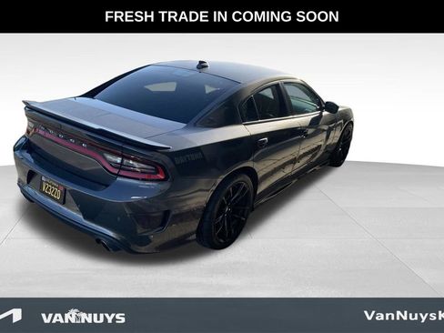 Used 2021 Dodge Charger Scat Pack w/ Daytona Edition Group image 2