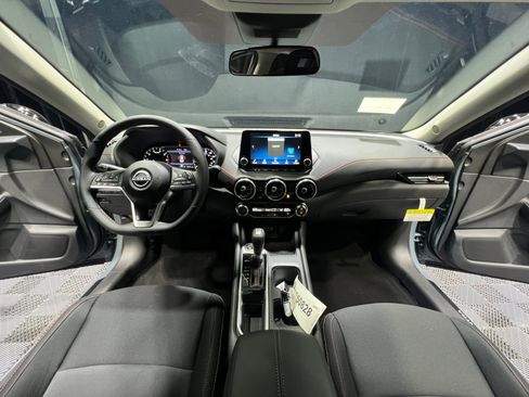 New 2025 Nissan Sentra SR image 20