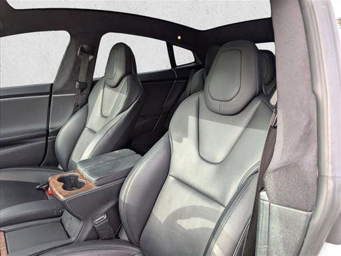 Used 2019 Tesla Model S Long Range image 15