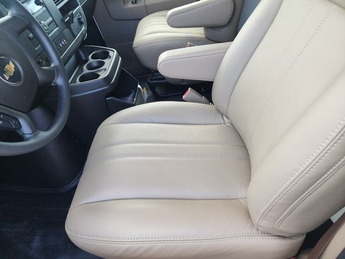 New 2025 Chevrolet Express 3500 w/ Power Convenience Package image 23