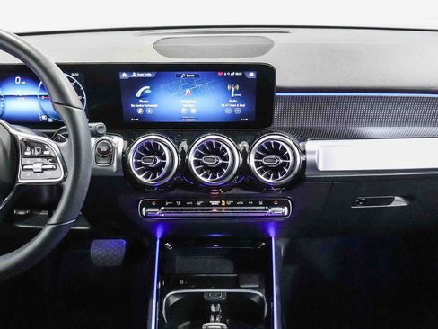 Certified 2023 Mercedes-Benz EQB 300 4MATIC image 13