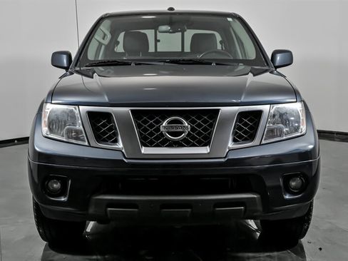 Used 2019 Nissan Frontier PRO-4X image 4