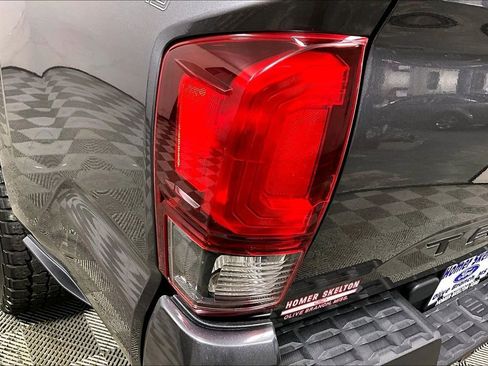 Used 2021 Toyota Tacoma SR image 29