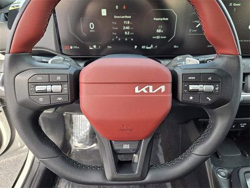 New 2025 Kia K4 GT-Line image 19