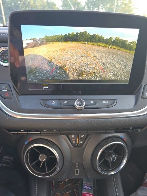 Used 2025 Chevrolet Blazer LT w/ Driver Confidence Package FWD image 10