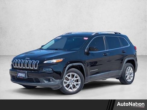 Used 2018 Jeep Cherokee Latitude Plus image 1