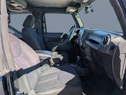 Used 2013 Jeep Wrangler Sport image 13