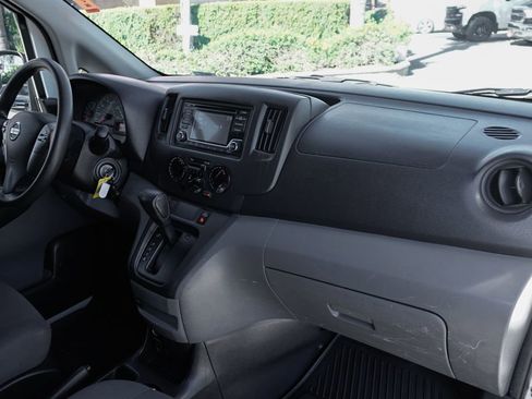 Used 2019 Nissan NV200 S w/ Cruise Control Package image 31