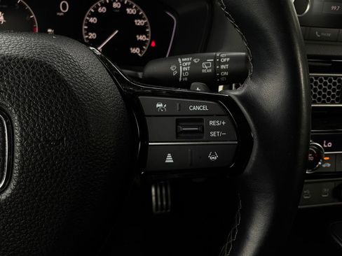 Used 2025 Honda Civic Sport image 30