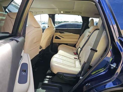 Certified 2023 INFINITI QX60 Luxe w/ Cargo Package FWD image 16