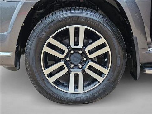 Used 2020 Toyota 4Runner Limited image 24