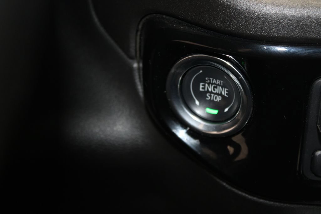 Used 2025 Chevrolet Silverado 2500 LTZ w/ LTZ Plus Package AWD/4WD image 53