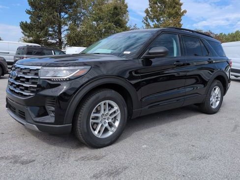 New 2026 Ford Explorer Active image 7