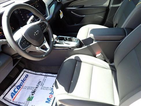 New 2026 Chevrolet Trax ACTIV FWD image 11