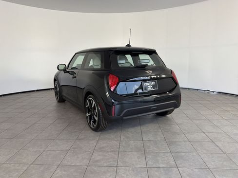 New 2026 MINI Cooper 2-Door Hardtop FWD image 3