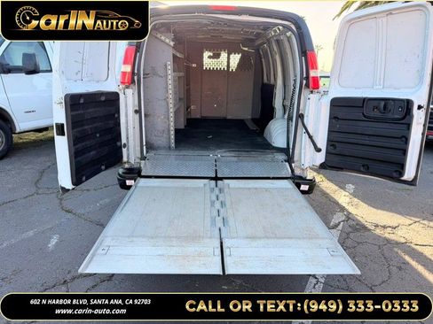 Used 2020 Chevrolet Express 3500 w/ Driver Convenience Package image 24