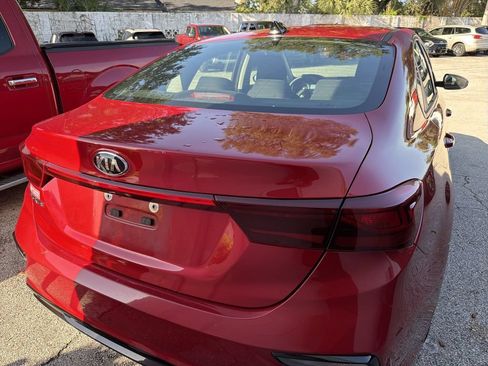Used 2021 Kia Forte LXS FWD image 11