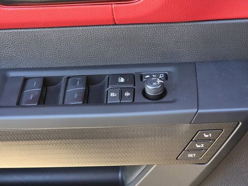 Used 2025 Toyota Tundra TRD Pro AWD/4WD image 29