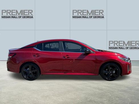 Certified 2024 Nissan Sentra SR FWD image 4