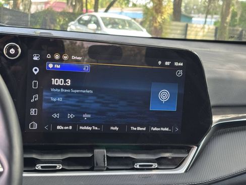Used 2025 Chevrolet Equinox LT FWD image 20