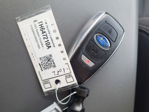 Used 2025 Subaru Crosstrek 2.0i Premium w/ Convenience Package #2 image 19