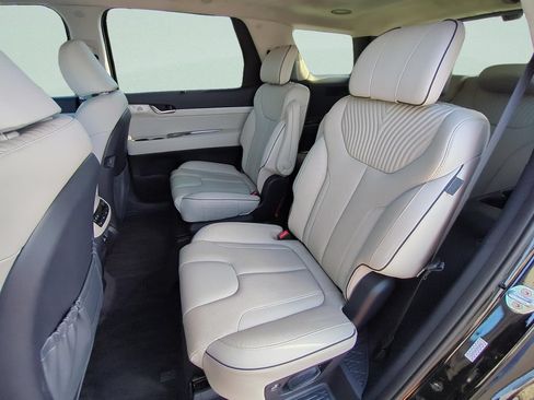 Used 2023 Hyundai Palisade Calligraphy AWD/4WD image 10