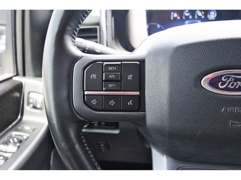 Used 2023 Ford F250 Lariat w/ Sport Appearance Package AWD/4WD image 23