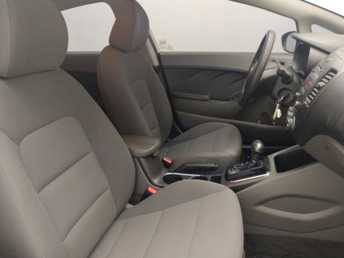 Used 2017 Kia Forte LX FWD image 21