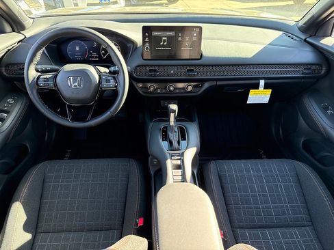 Certified 2026 Honda HR-V Sport image 20