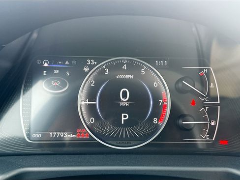 Certified 2023 Lexus ES 250 w/ Premium Package image 16