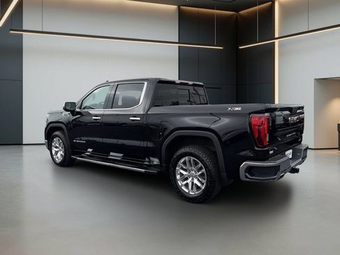 Certified 2020 GMC Sierra 1500 SLT w/ SLT Premium Package AWD/4WD image 3