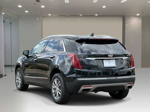 Used 2023 Cadillac XT5 Premium Luxury FWD image 3