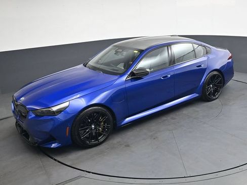Used 2025 BMW M5 w/ Carbon Package AWD/4WD image 27