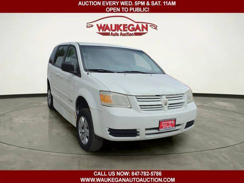 Used 2009 Dodge Grand Caravan SE w/ Climate Group FWD image 4