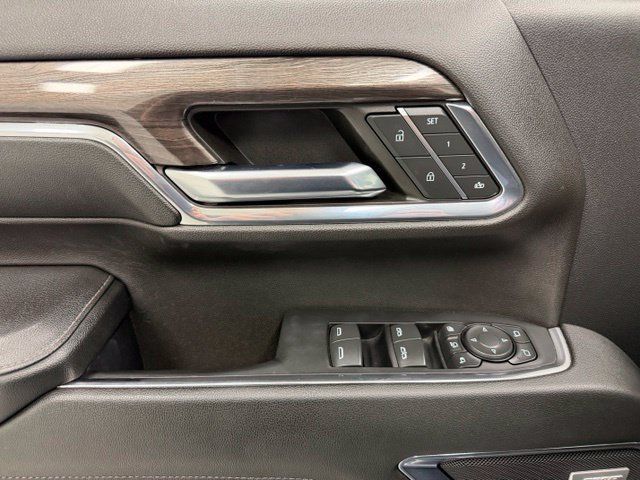 Certified 2024 Chevrolet Silverado 3500 LTZ w/ LTZ Premium Package AWD/4WD image 20