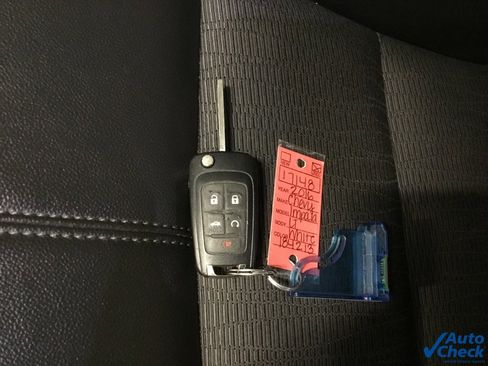 Used 2016 Chevrolet Impala LT w/ Convenience Package image 52
