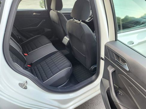 Certified 2024 Volkswagen Jetta Sport image 14