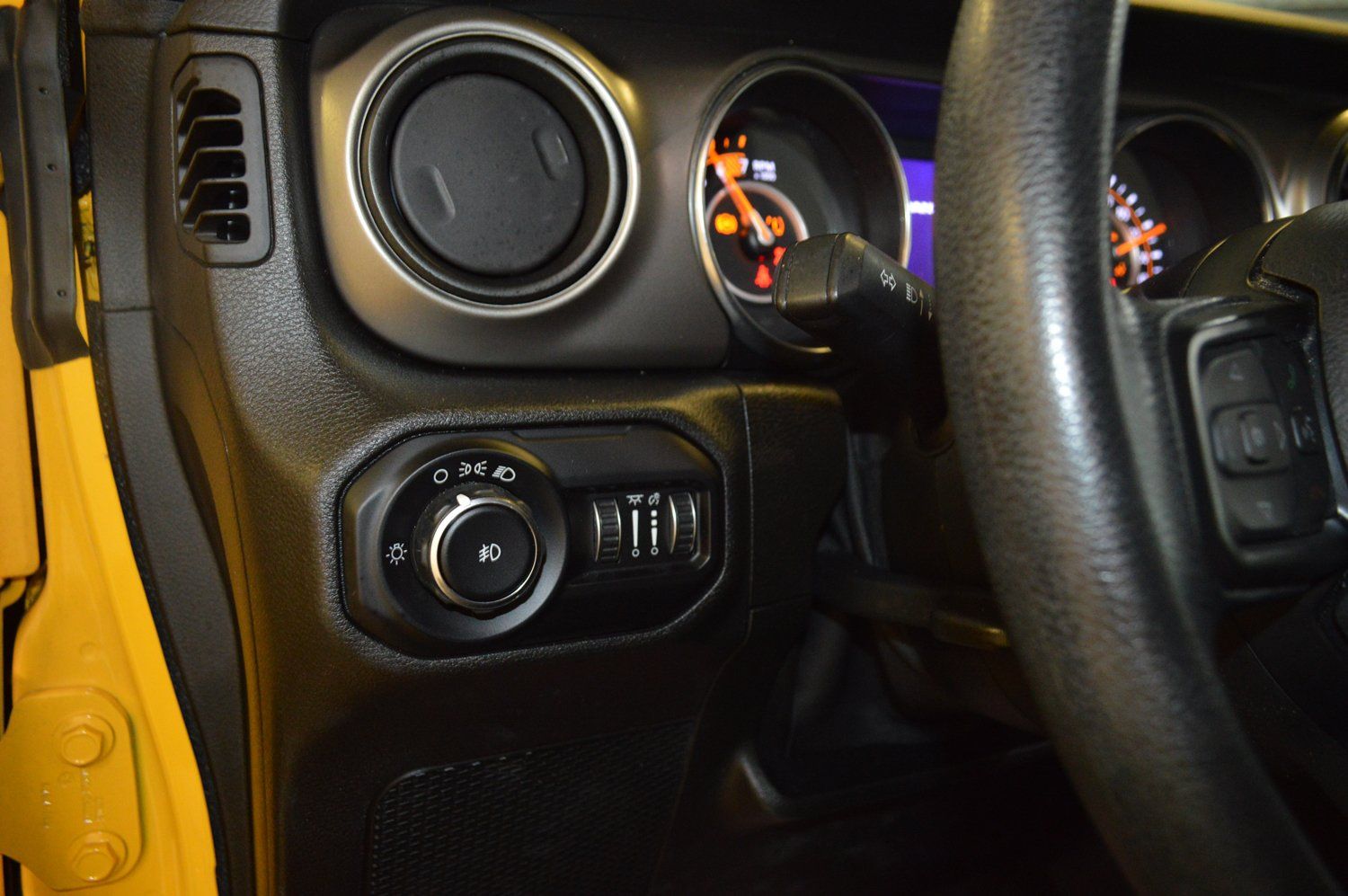 Used 2021 Jeep Wrangler Unlimited Sport AWD/4WD image 16
