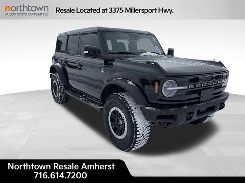 Used 2024 Ford Bronco Outer Banks w/ Sasquatch Package image 3