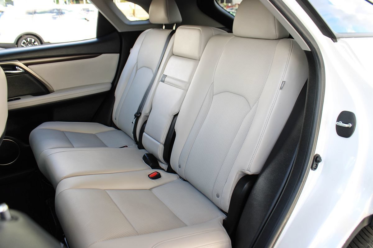 Used 2022 Lexus RX 450h AWD w/ Premium Package image 18
