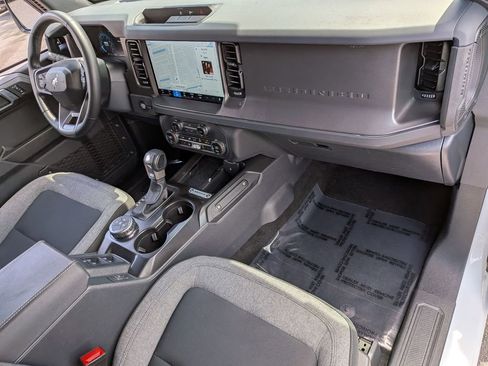 Used 2025 Ford Bronco Big Bend image 28